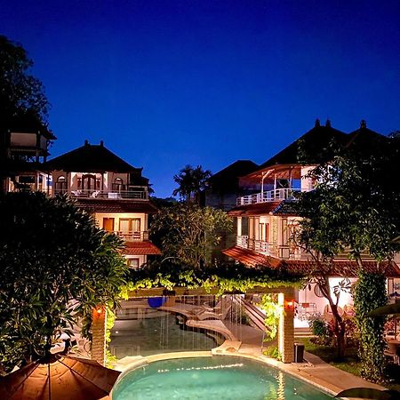 Kusnadi Hotel Legian Extérieur photo