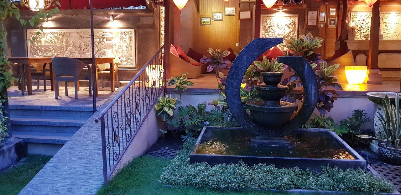 Kusnadi Hotel Legian Extérieur photo