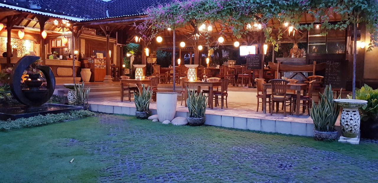 Kusnadi Hotel Legian Extérieur photo