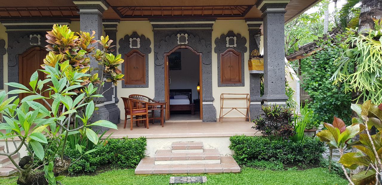 Kusnadi Hotel Legian Extérieur photo