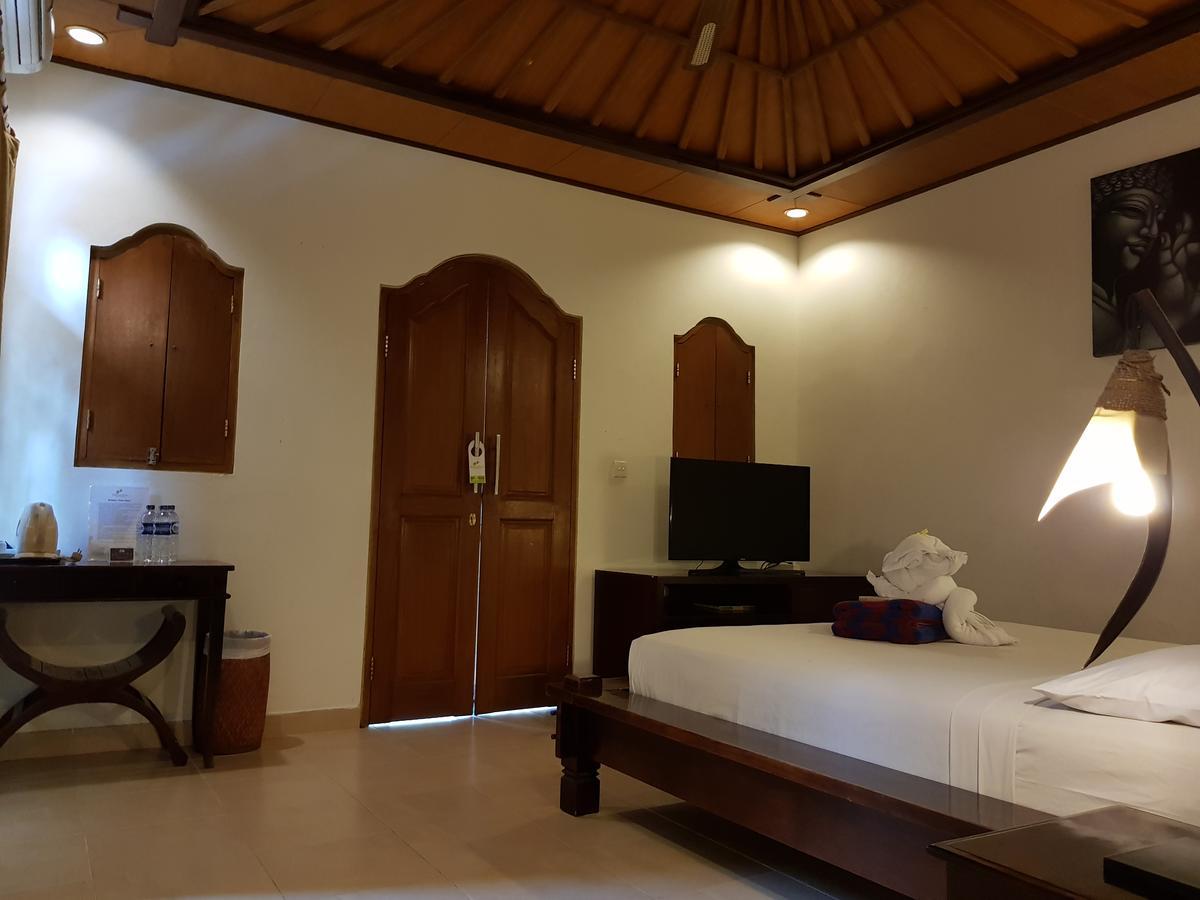 Kusnadi Hotel Legian Extérieur photo
