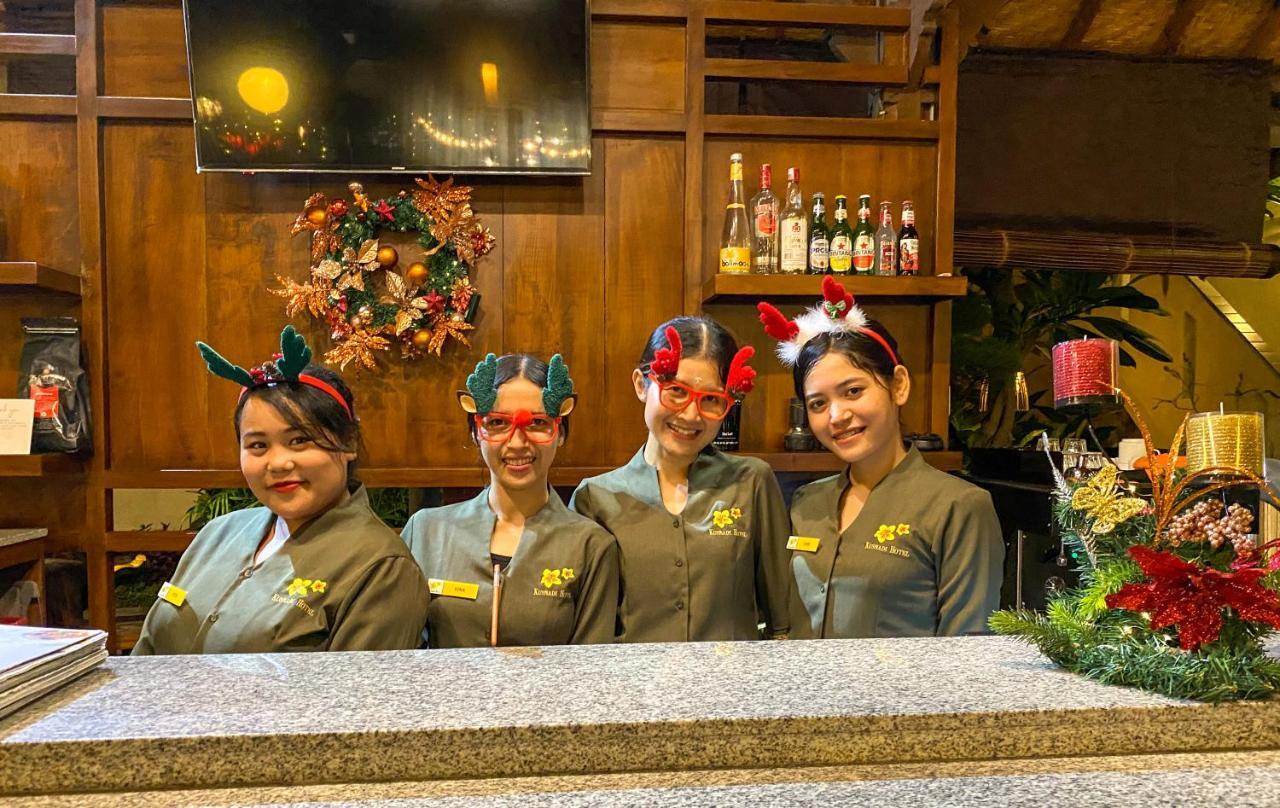 Kusnadi Hotel Legian Extérieur photo